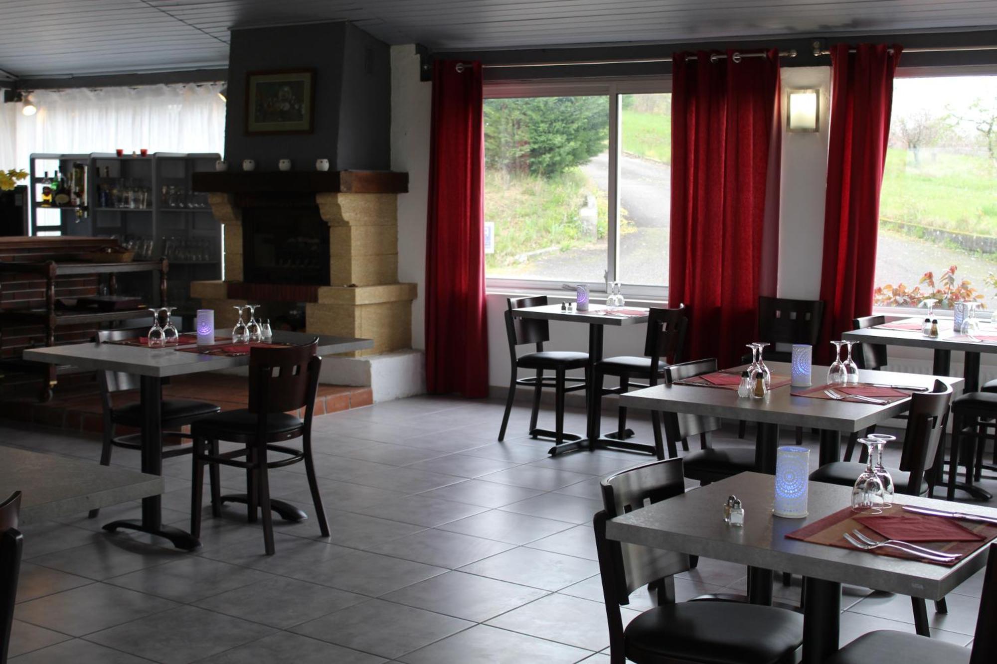 Logis Des Cretes De Pignols Hotel Moissac Exterior photo