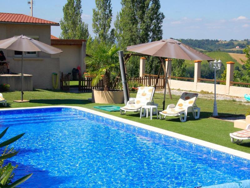 Logis Des Cretes De Pignols Hotel Moissac Exterior photo